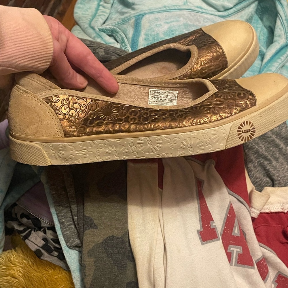 Bronze and Beige UGG slip-On Sneakers